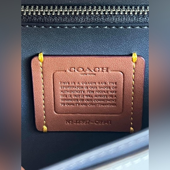 C8941 - Coach Hayden Crossbody Bag - Picture 9 of 12